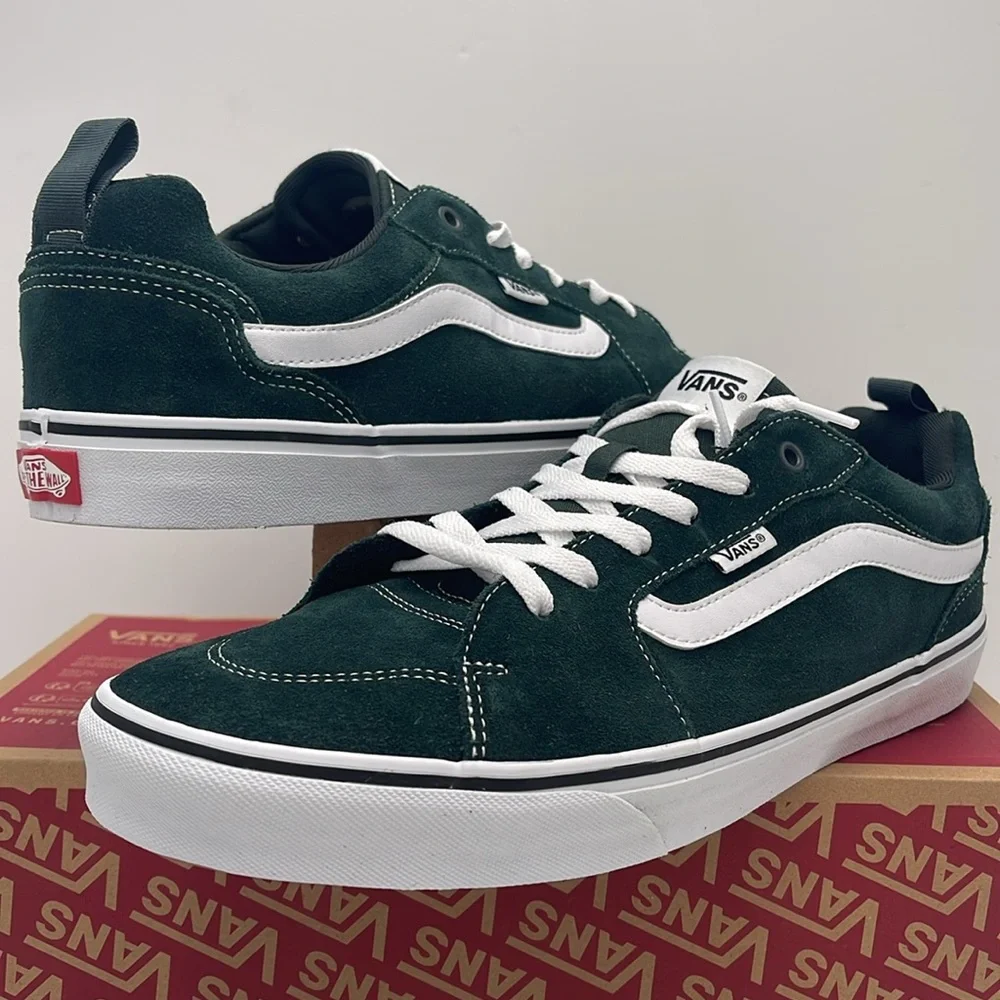 Vans Men’s Filmore Suede Scarab/White
VN000CSUDDF
Sneakerss - Picture 9 of 16